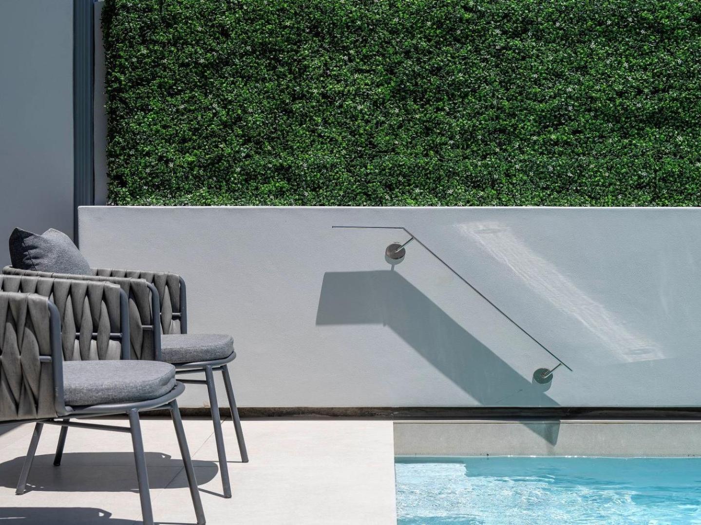 South Beach Camps Bay Boutique Hotel Kapské Město Exteriér fotografie A poolside handrail